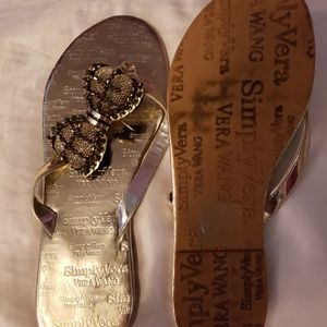 Size 7-8 Vera Wang Sandals